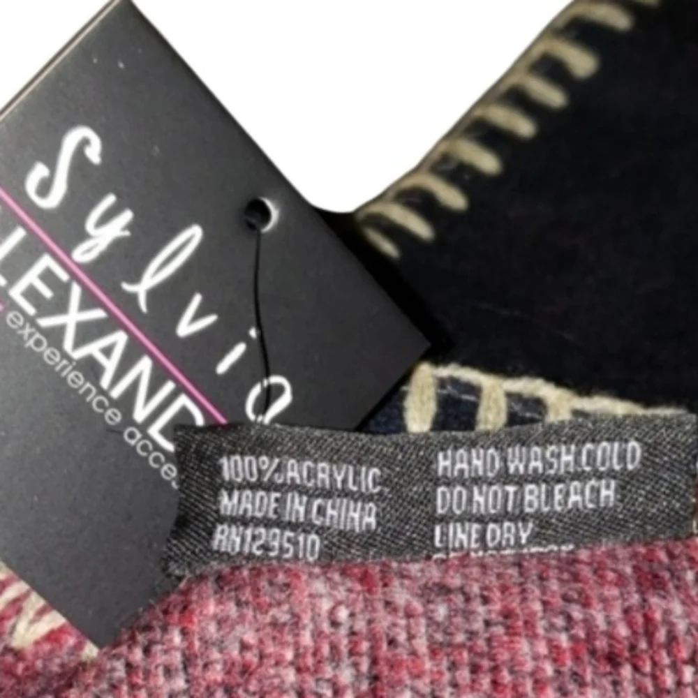 SYLVIA ALEXANDER Marled Raspberry Red Acrylic Poncho Ruana Wrap Scarf NEW NWT